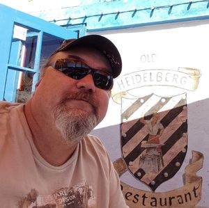 Meet your Posher, Stephen